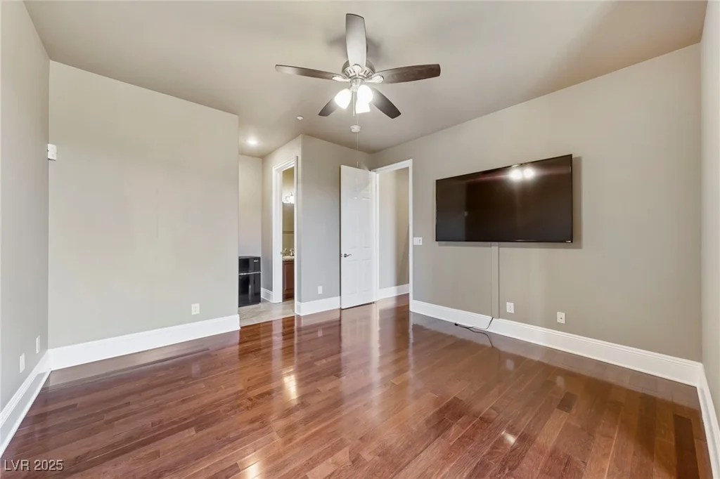 16 Cerchio Basso, Henderson, NV 89011