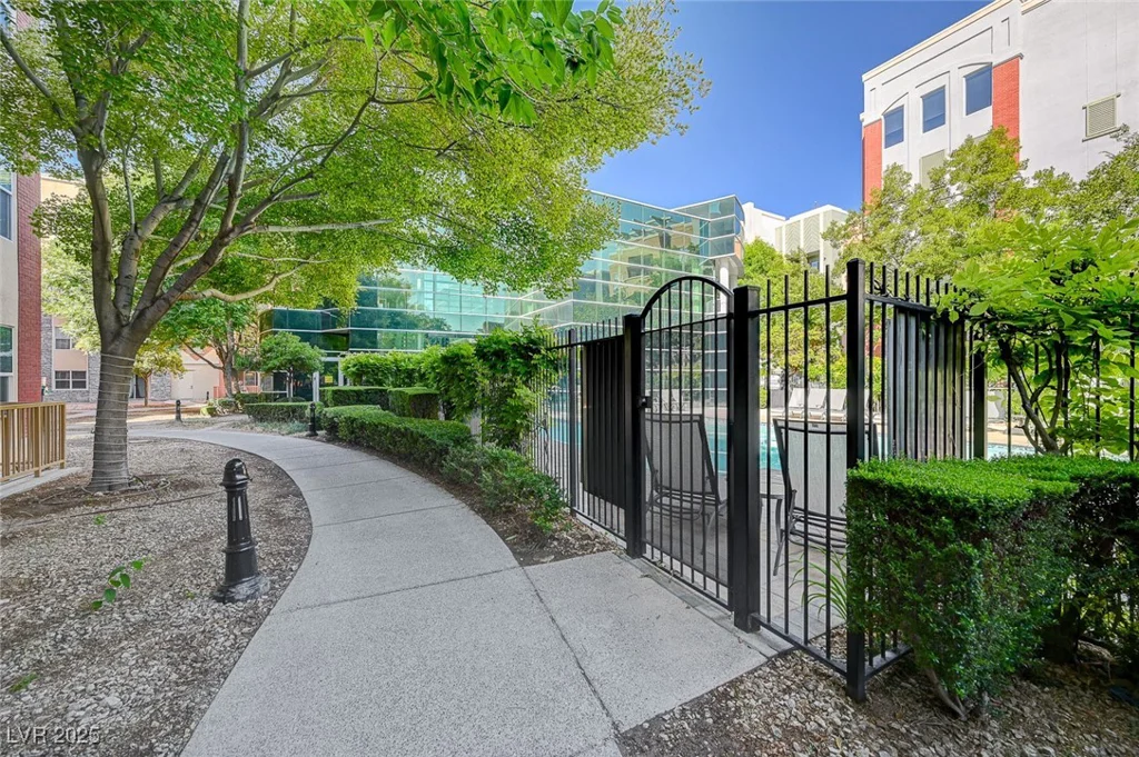 50 Serene, Las Vegas, NV 89123
