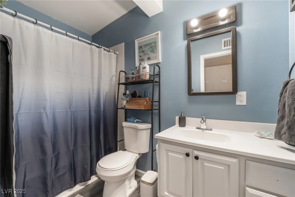 4691 Sun Valley, Las Vegas, NV 89122