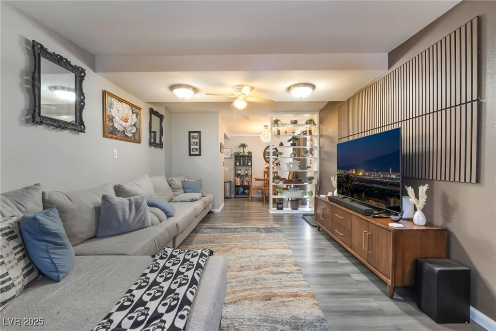 4691 Sun Valley, Las Vegas, NV 89122