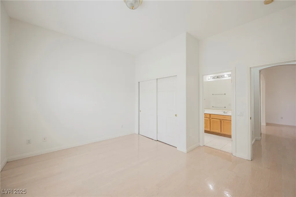 1100 Cypress Ridge, Las Vegas, NV 89144