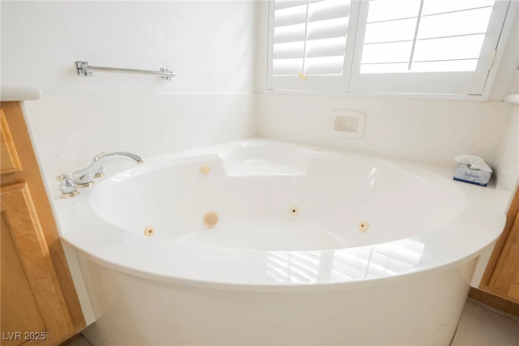 1100 Cypress Ridge, Las Vegas, NV 89144