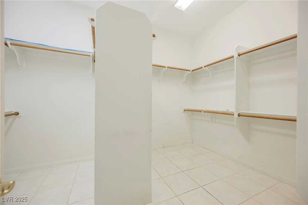 1100 Cypress Ridge, Las Vegas, NV 89144