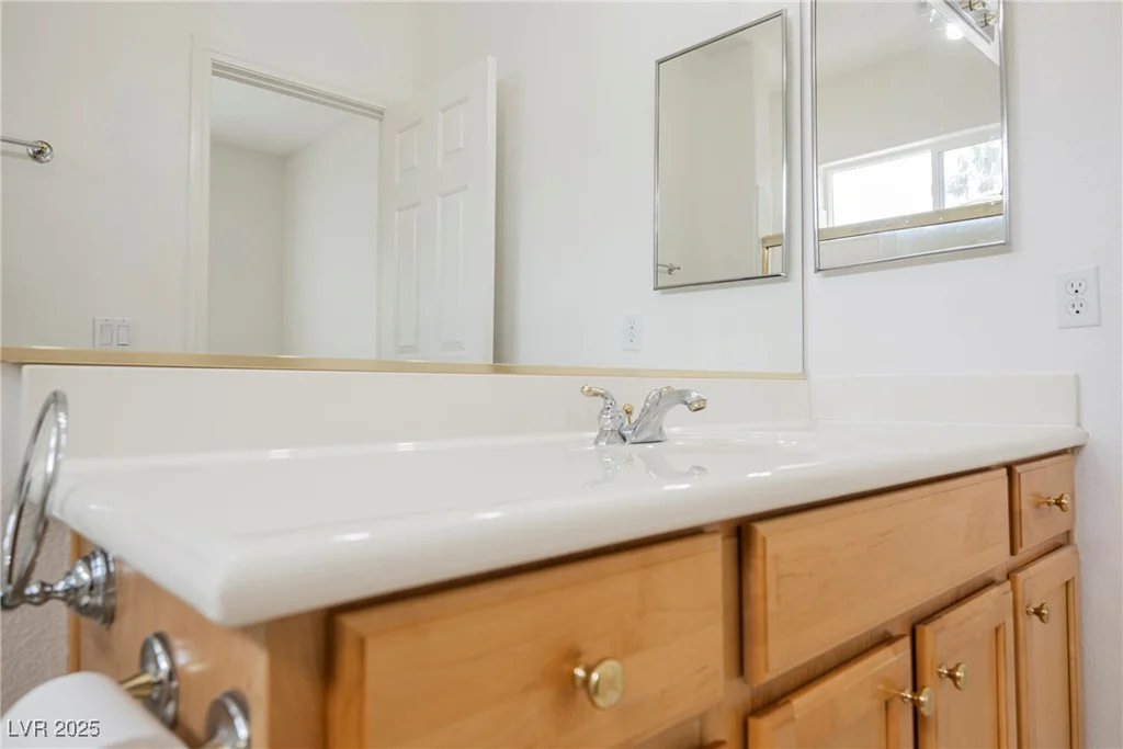 1100 Cypress Ridge, Las Vegas, NV 89144