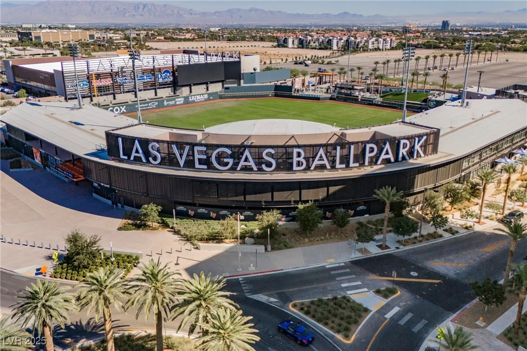 1100 Cypress Ridge, Las Vegas, NV 89144