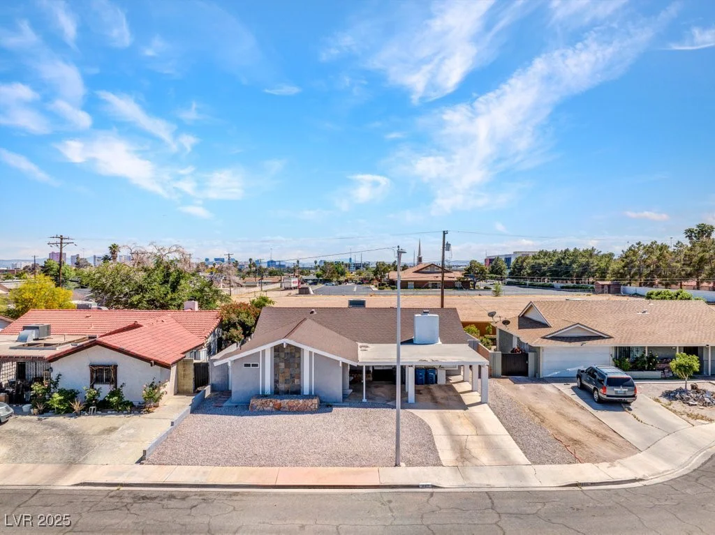 4417 Saint Andrews, Las Vegas, NV 89107