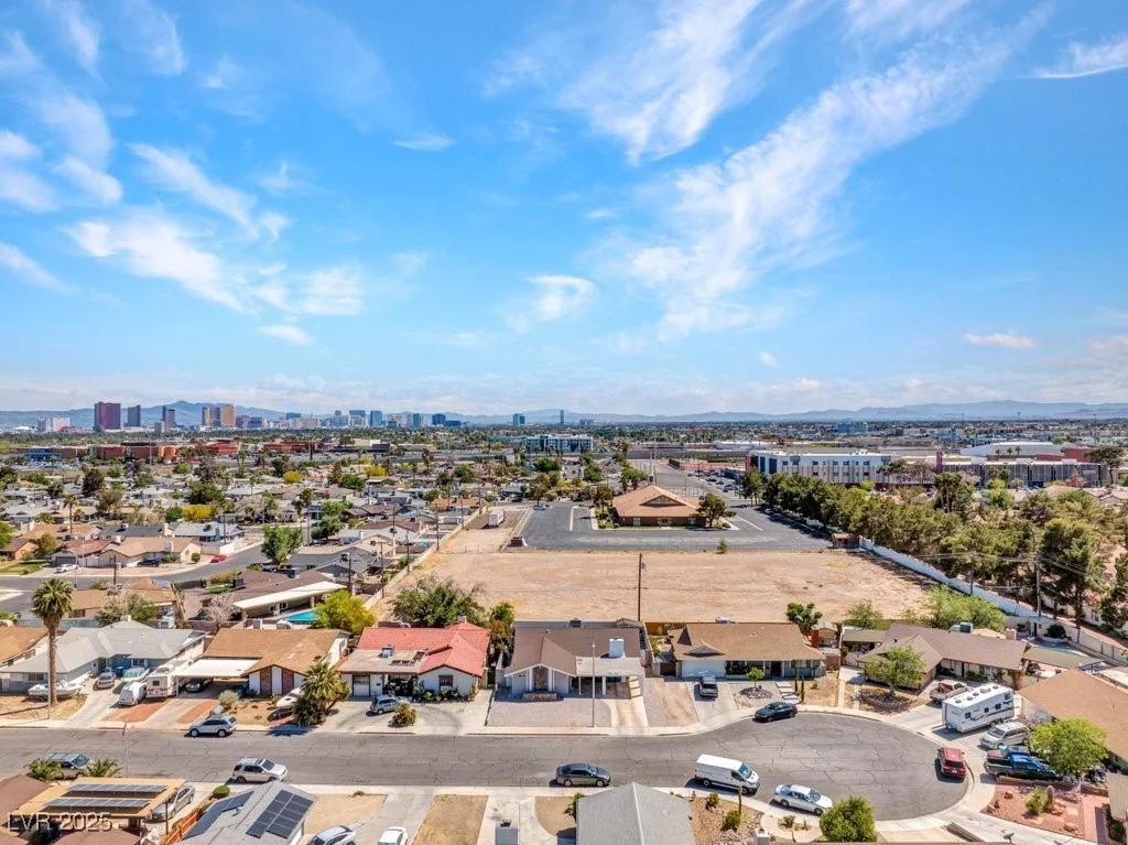 4417 Saint Andrews, Las Vegas, NV 89107