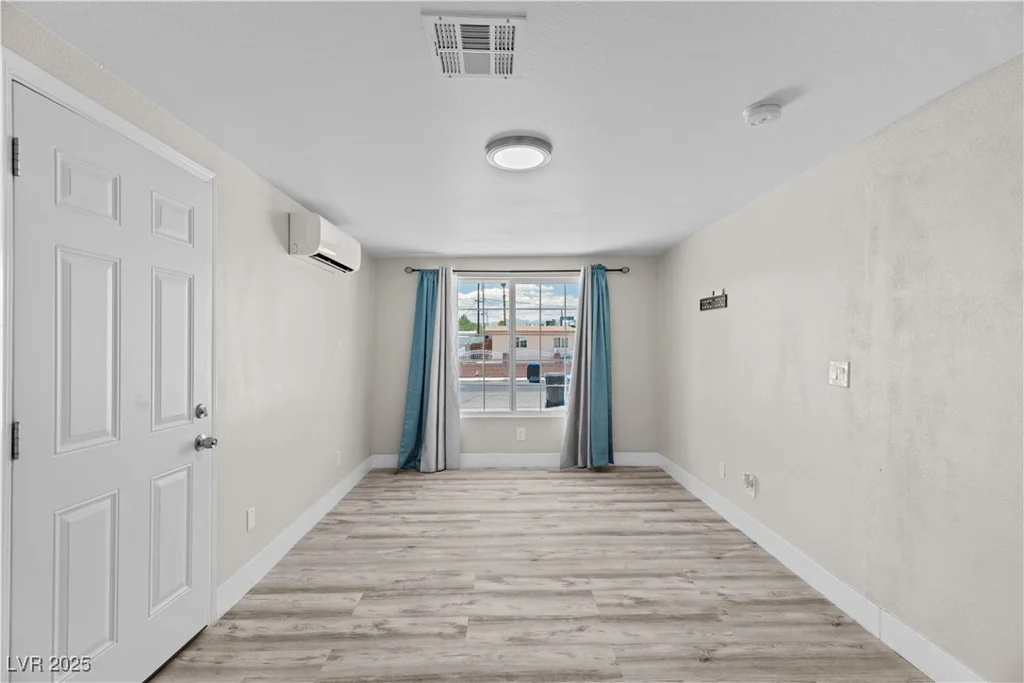 2712 Holmes, North Las Vegas, NV 89030