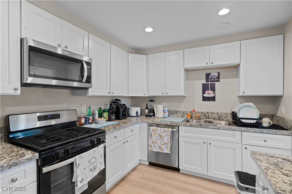 2712 Holmes, North Las Vegas, NV 89030