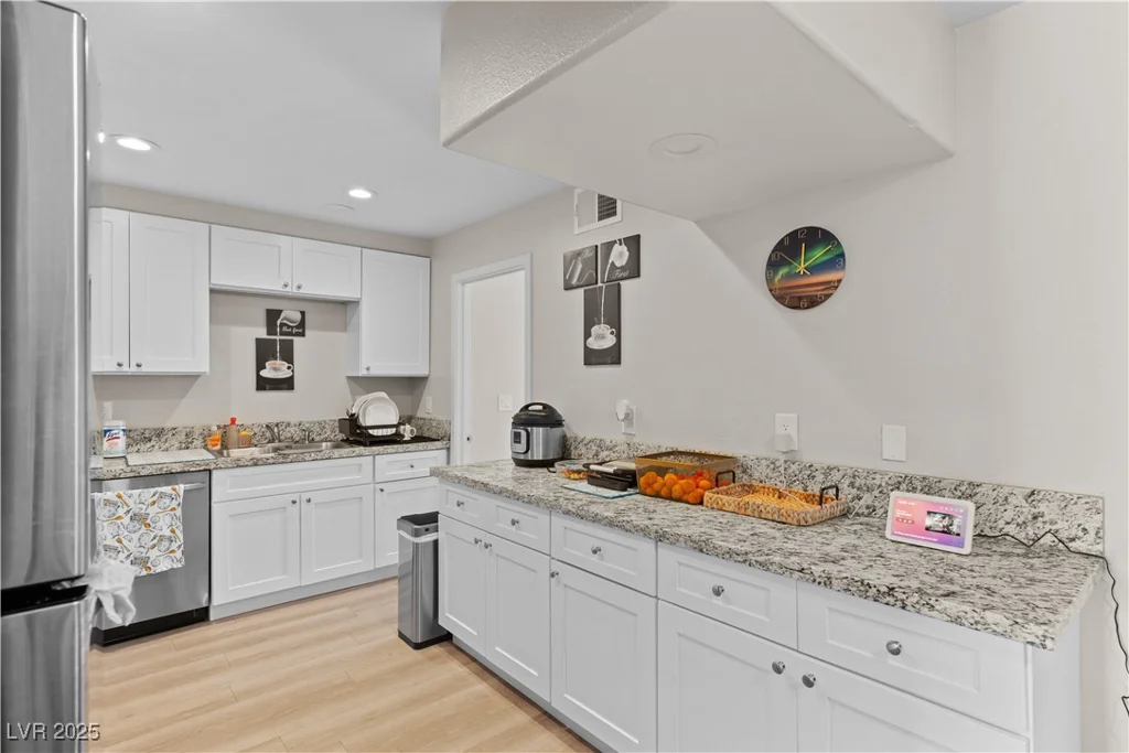 2712 Holmes, North Las Vegas, NV 89030