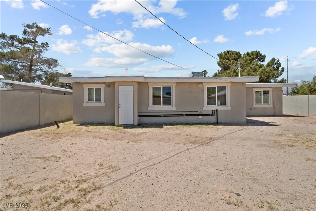 2712 Holmes, North Las Vegas, NV 89030