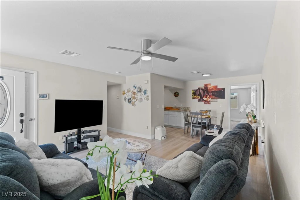 2712 Holmes, North Las Vegas, NV 89030