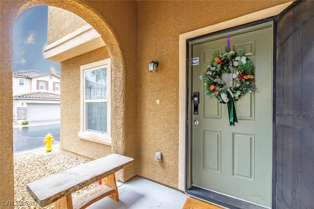 9925 Turquoise Glass, Las Vegas, NV 89178