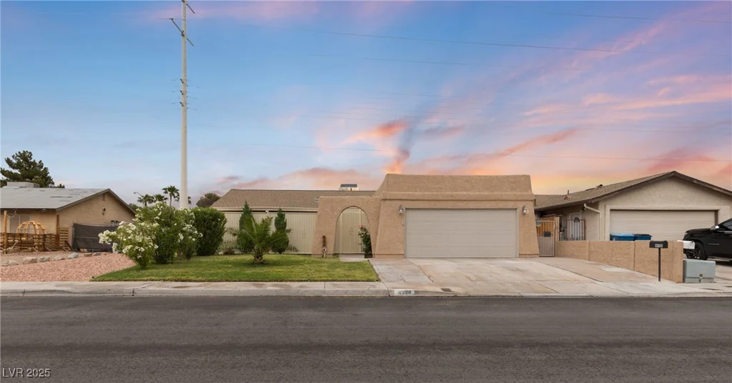 4998 Rappahanock, Las Vegas, NV 89122