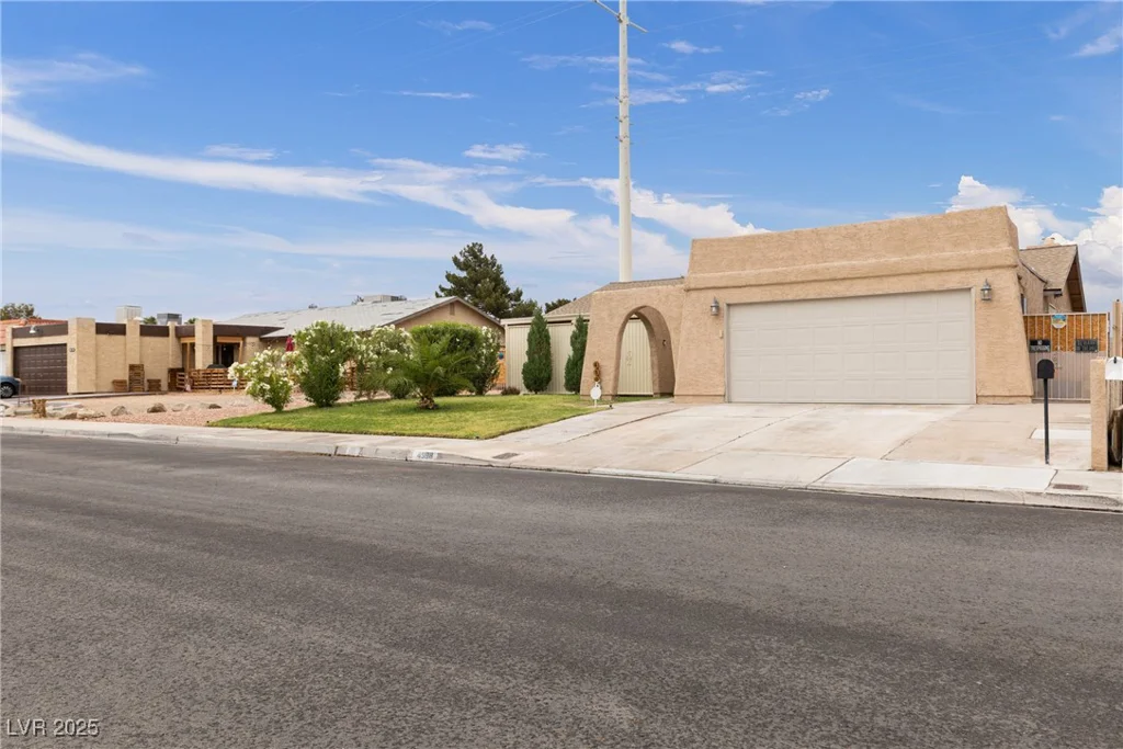 4998 Rappahanock, Las Vegas, NV 89122