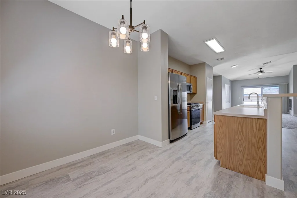 701 Peachy Canyon, Las Vegas, NV 89144
