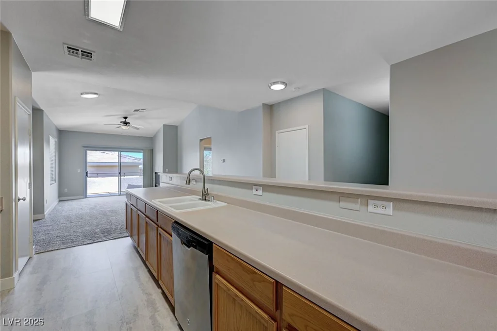 701 Peachy Canyon, Las Vegas, NV 89144