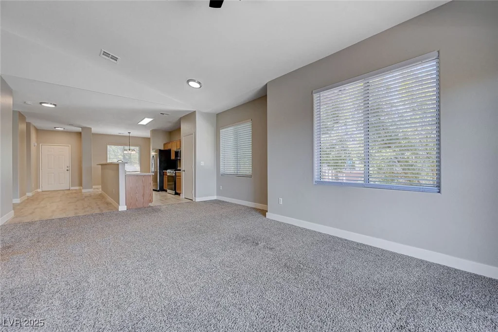 701 Peachy Canyon, Las Vegas, NV 89144