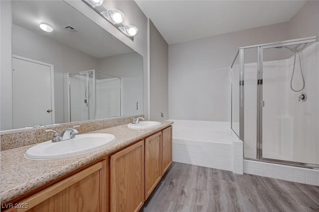 701 Peachy Canyon, Las Vegas, NV 89144