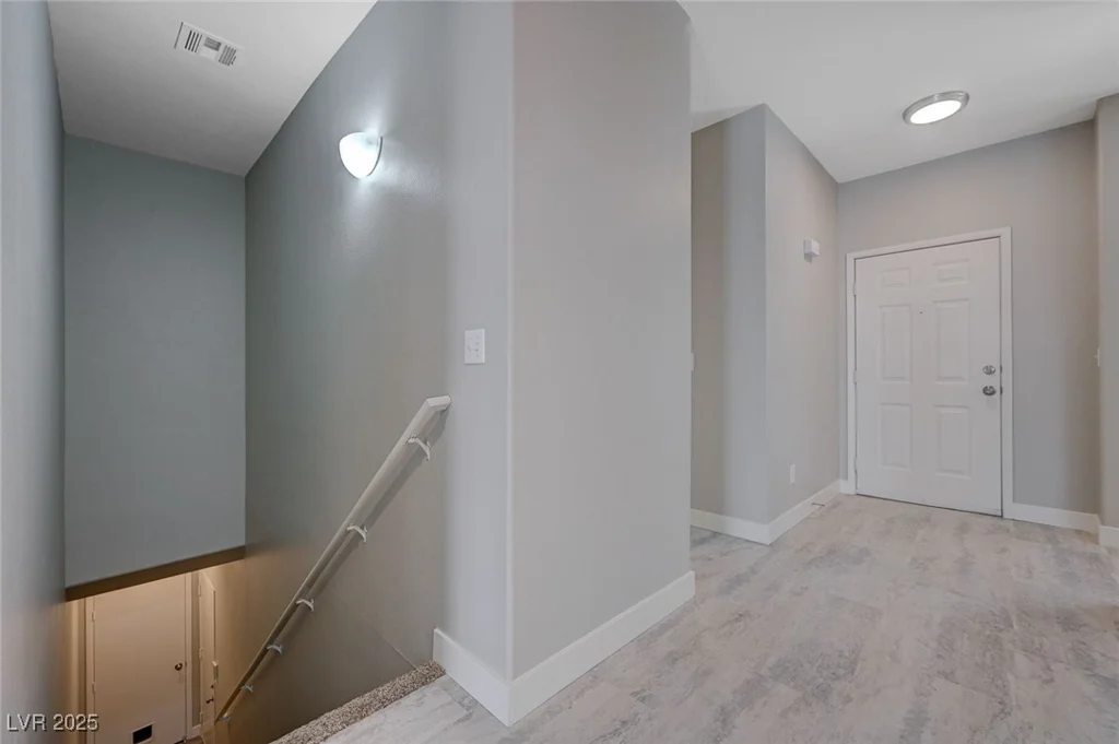 701 Peachy Canyon, Las Vegas, NV 89144