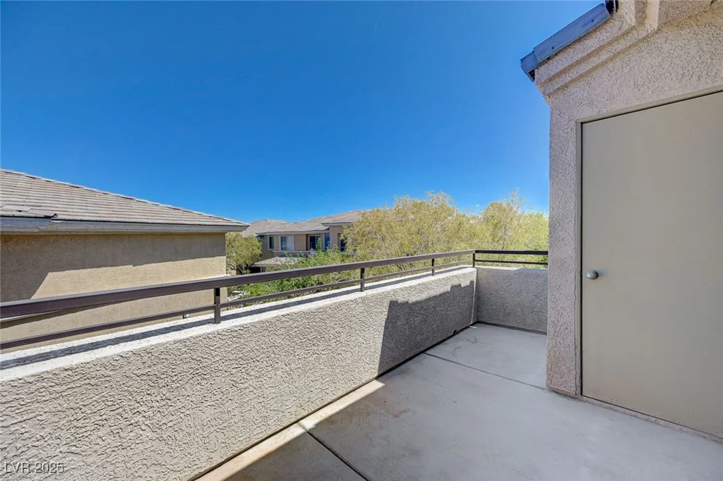 701 Peachy Canyon, Las Vegas, NV 89144