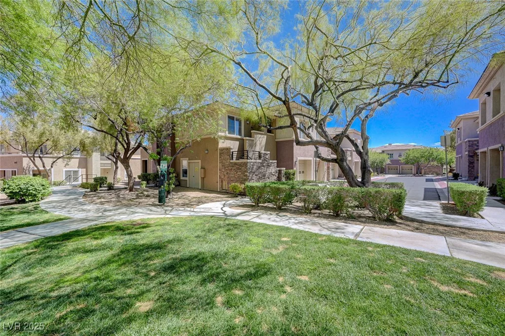 701 Peachy Canyon, Las Vegas, NV 89144