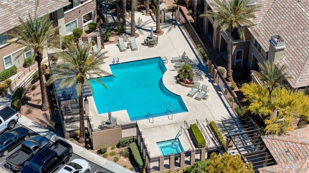 701 Peachy Canyon, Las Vegas, NV 89144