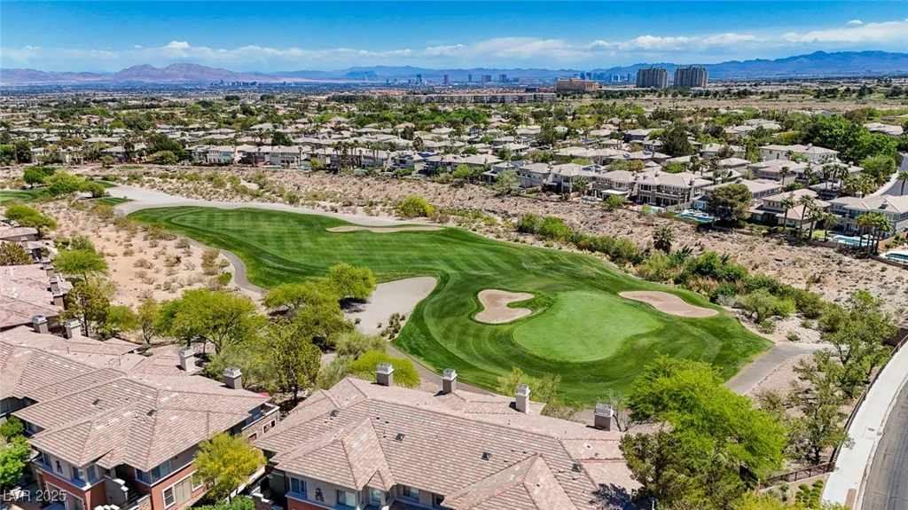 701 Peachy Canyon, Las Vegas, NV 89144