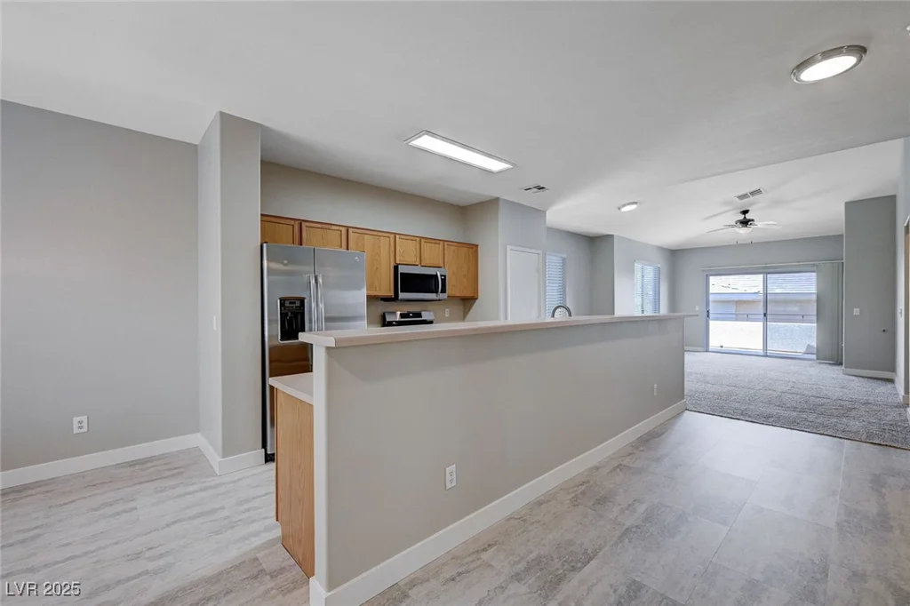 701 Peachy Canyon, Las Vegas, NV 89144
