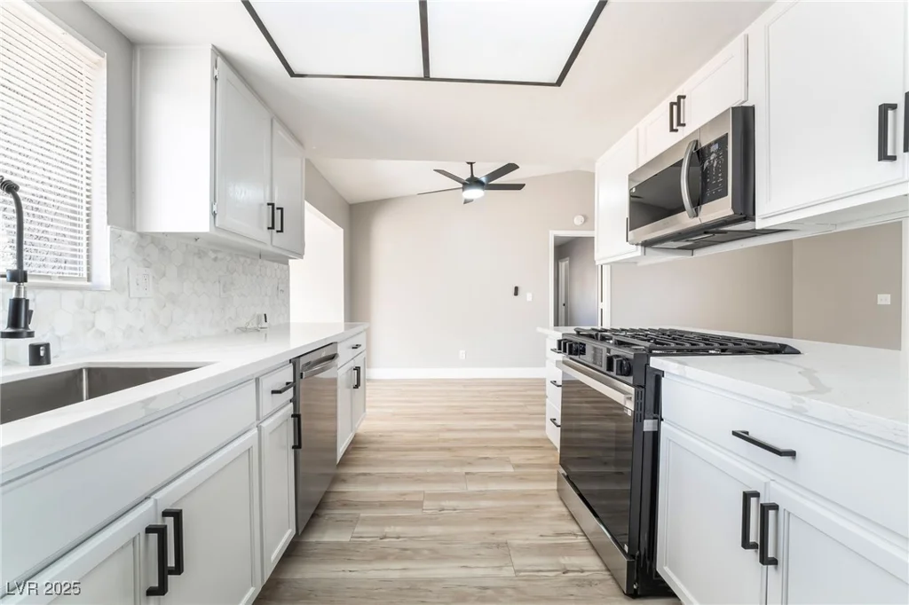508 Van Dornum, Henderson, NV 89011