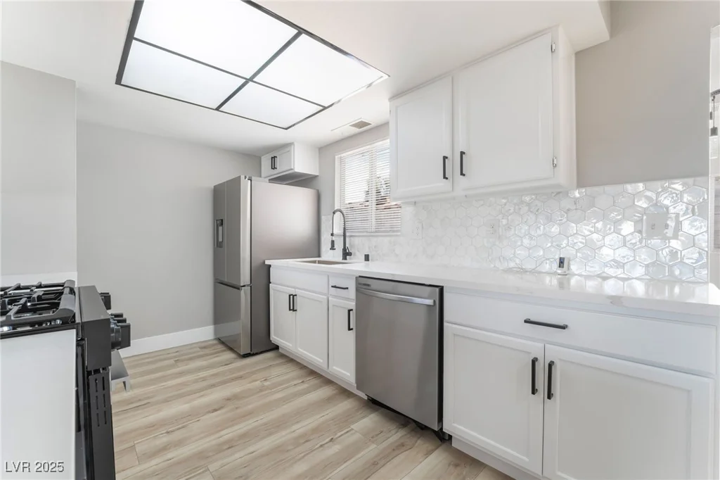 508 Van Dornum, Henderson, NV 89011