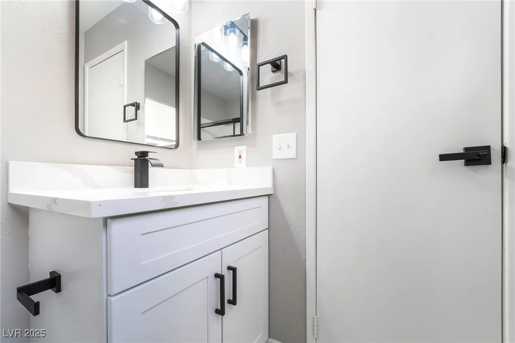 508 Van Dornum, Henderson, NV 89011