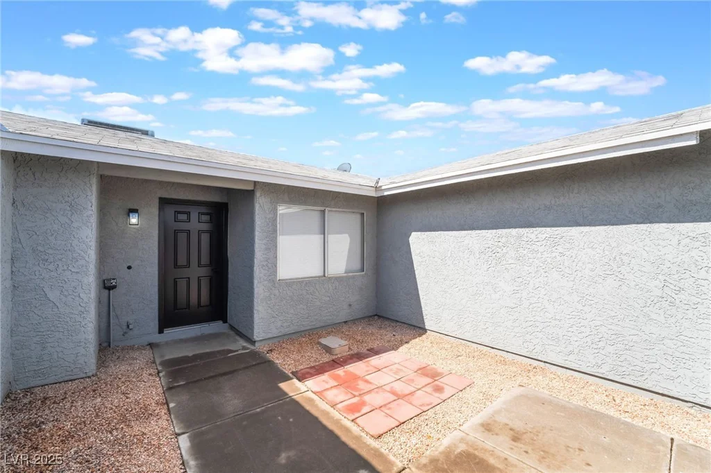 508 Van Dornum, Henderson, NV 89011