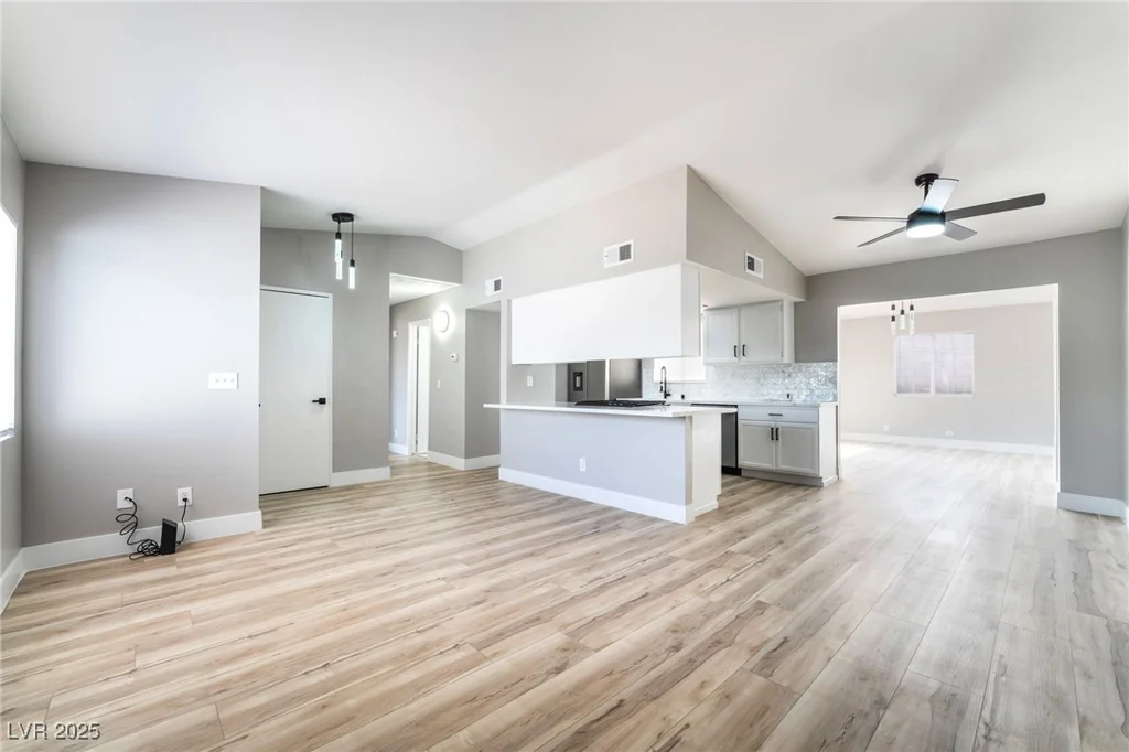 508 Van Dornum, Henderson, NV 89011
