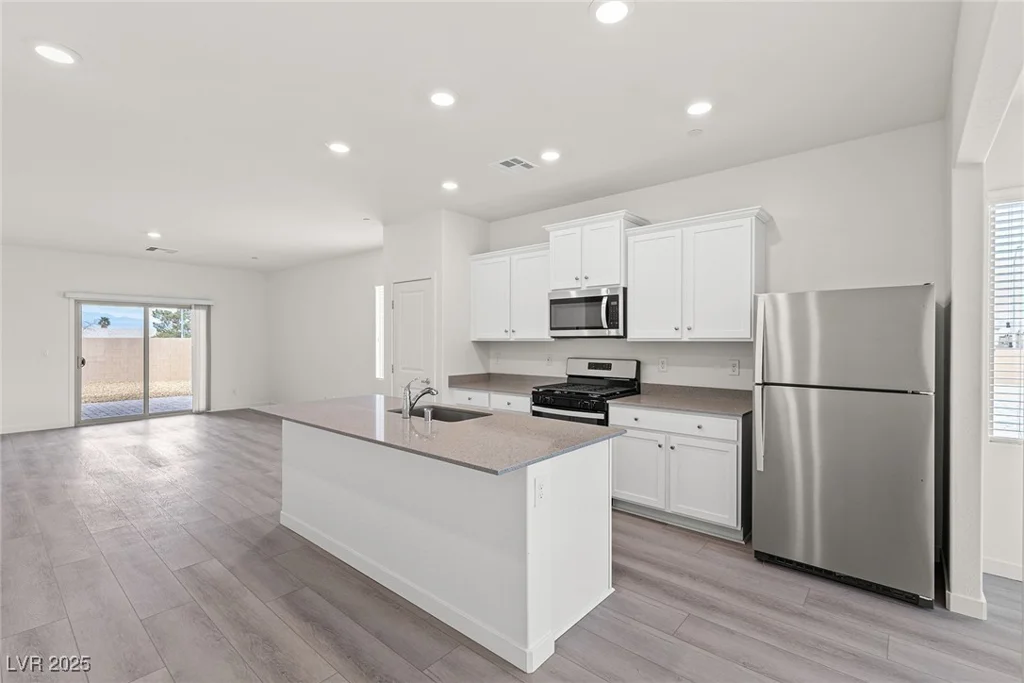 6725 Lotus Vista, Las Vegas, NV 89156