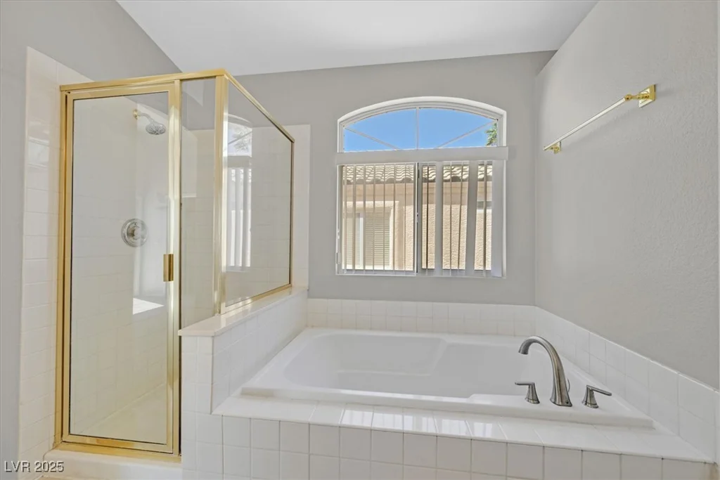 1221 Diamond Valley, Henderson, NV 89052