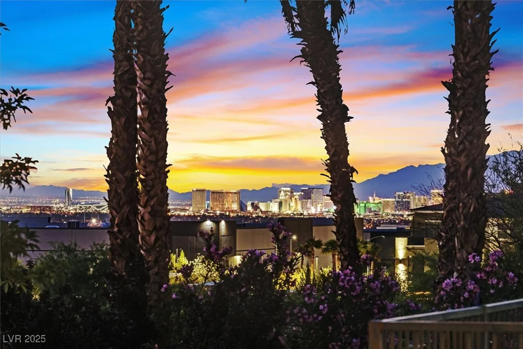 1221 Diamond Valley, Henderson, NV 89052