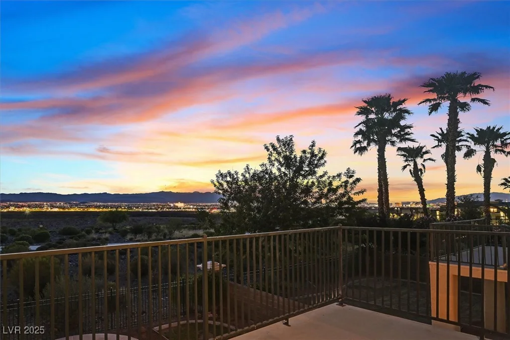 1221 Diamond Valley, Henderson, NV 89052