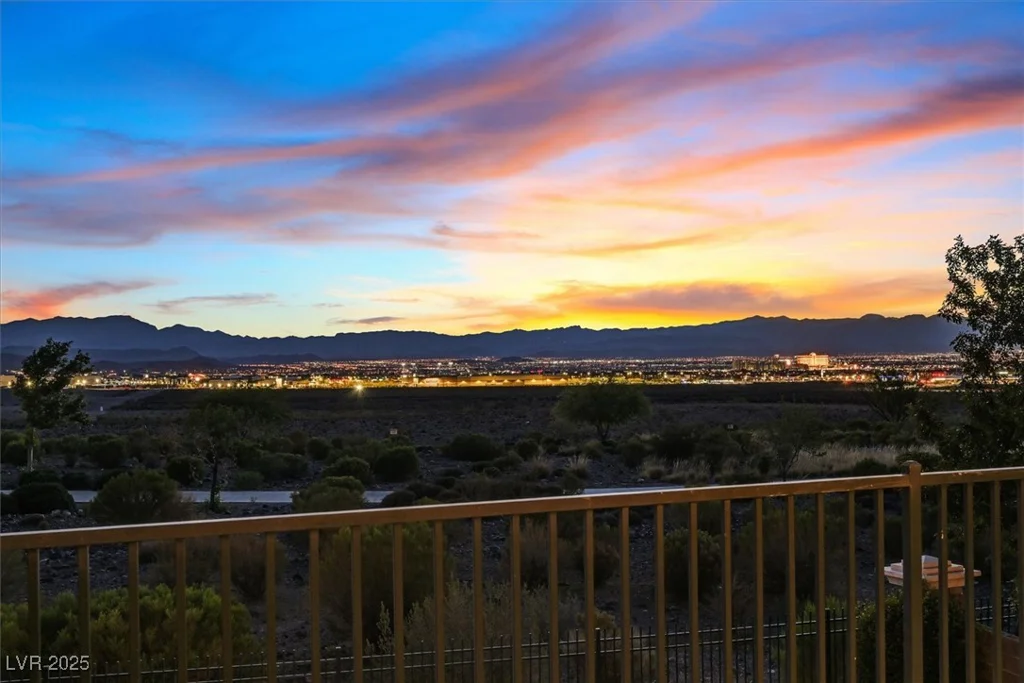 1221 Diamond Valley, Henderson, NV 89052
