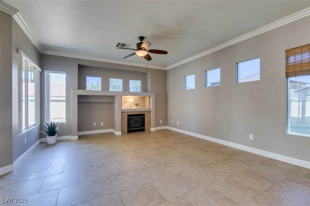 1454 Erskine, Las Vegas, NV 89123