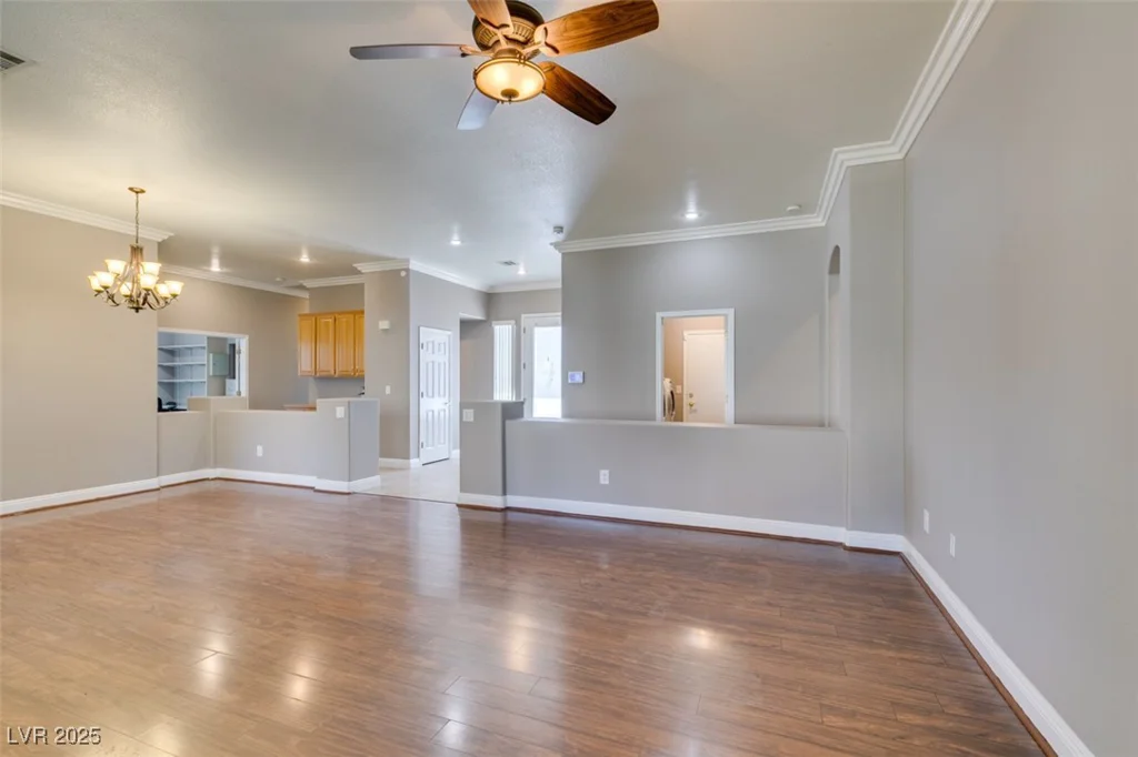 1454 Erskine, Las Vegas, NV 89123