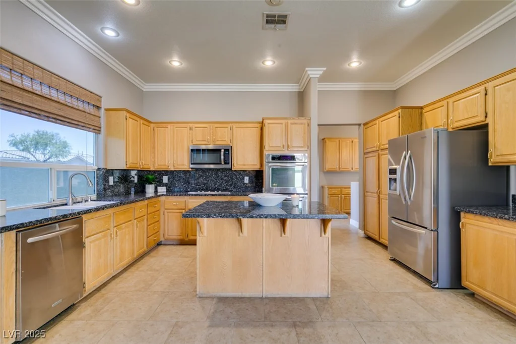 1454 Erskine, Las Vegas, NV 89123