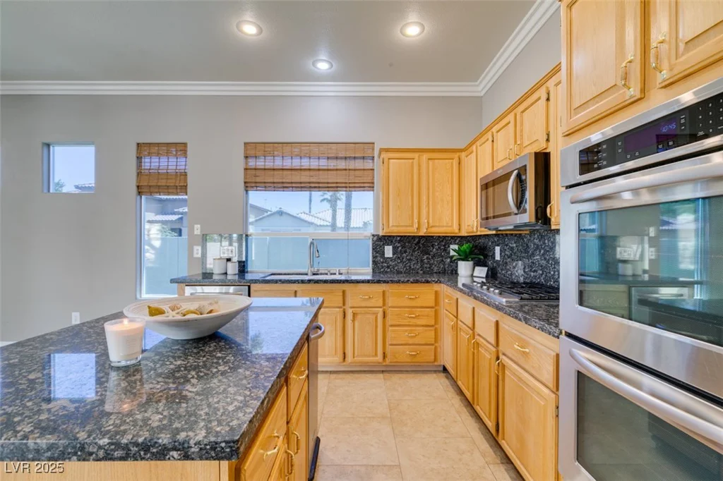 1454 Erskine, Las Vegas, NV 89123