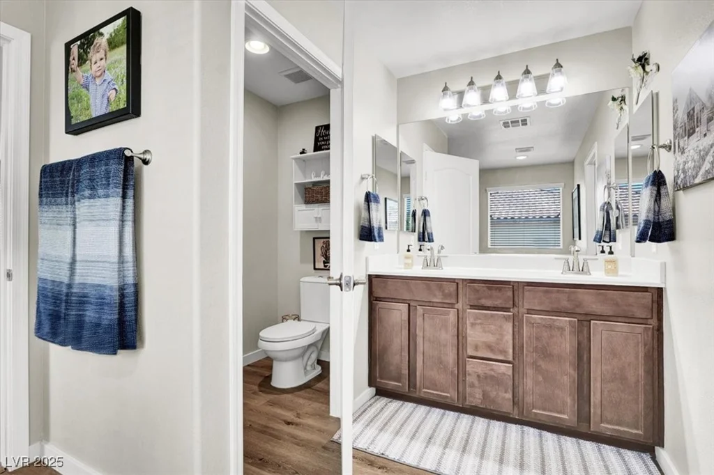 10426 Mount Washington, Las Vegas, NV 89166