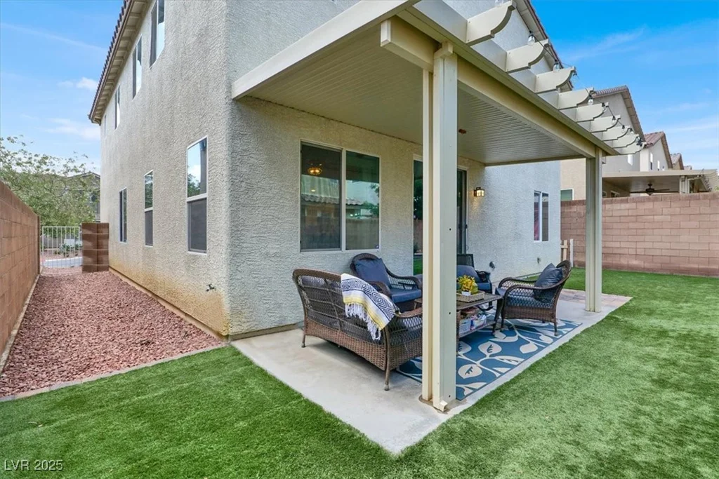 10426 Mount Washington, Las Vegas, NV 89166
