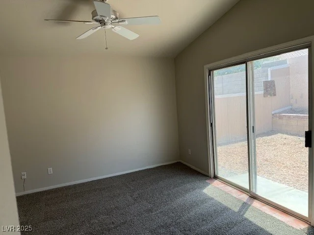 951 Country Back, Las Vegas, NV 89123