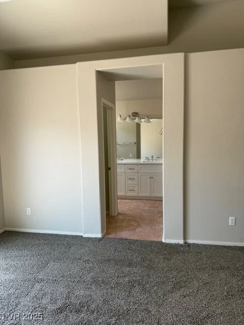 951 Country Back, Las Vegas, NV 89123