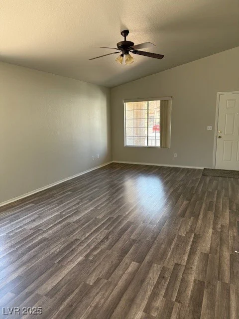 951 Country Back, Las Vegas, NV 89123