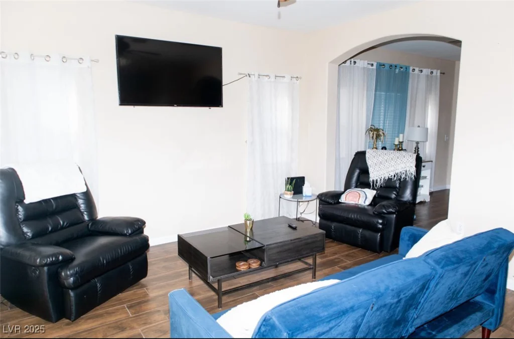 9303 Gilcrease, Las Vegas, NV 89149