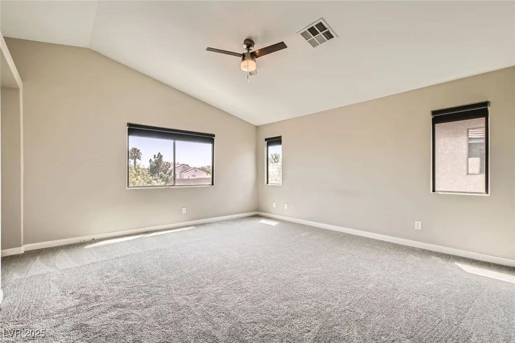 8469 Cheerful Brook, Las Vegas, NV 89143